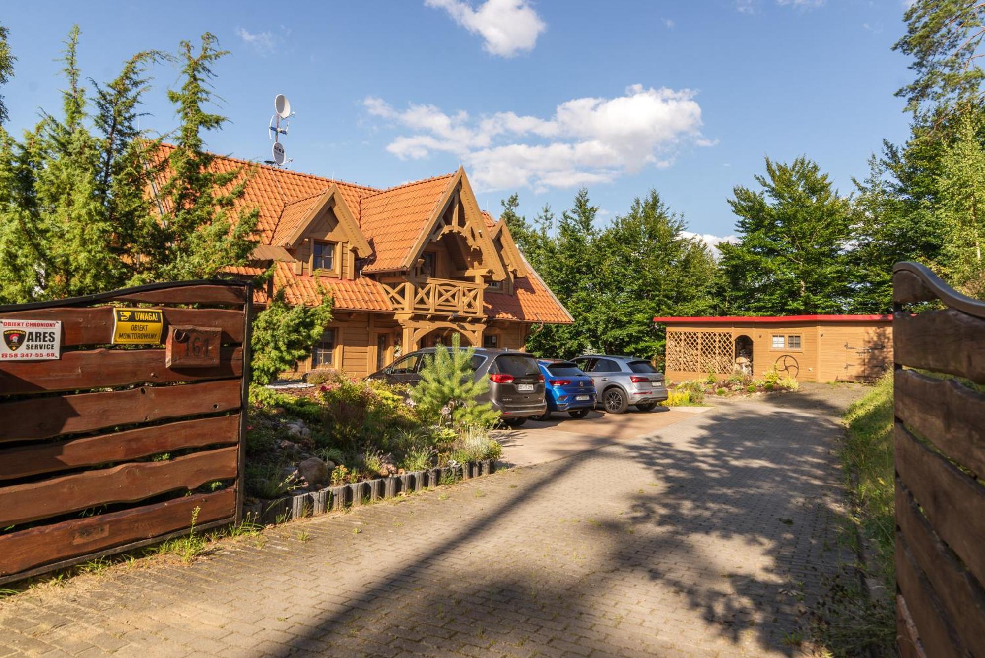 Holiday home Lesny Dworek Podjazy *